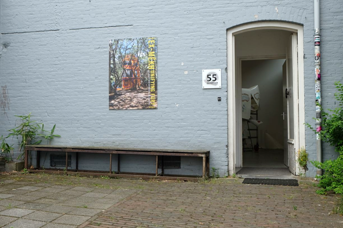Afbeelding met buitenshuis, gebouw, plant, Container

Door AI gegenereerde inhoud is mogelijk onjuist.