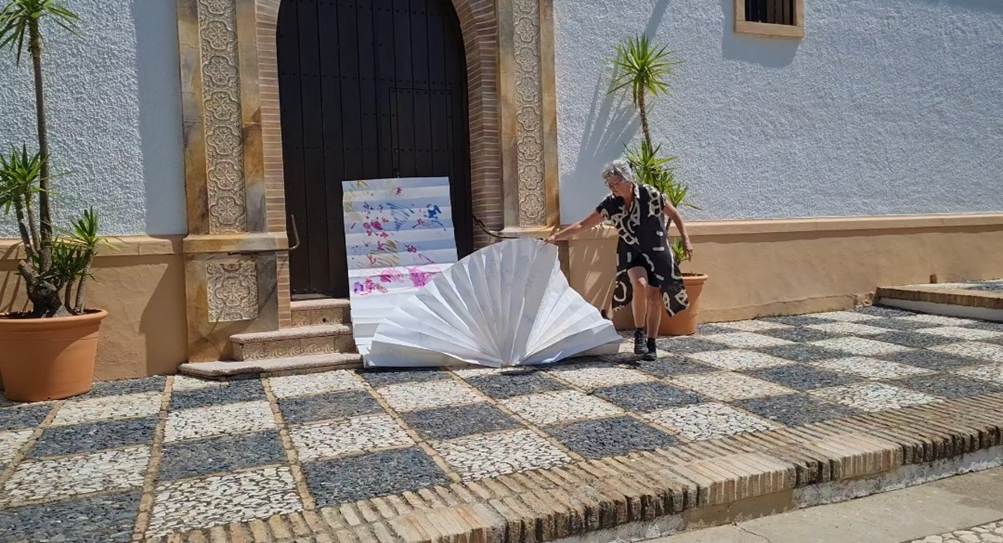 Afbeelding met buitenshuis, gebouw, grond, plant

Door AI gegenereerde inhoud is mogelijk onjuist.