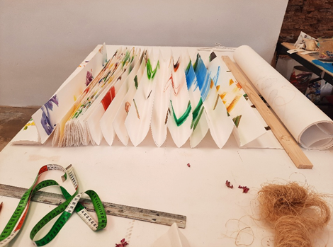 Afbeelding met Kinderkunst, kunst, overdekt, tekening
Door AI gegenereerde inhoud is mogelijk onjuist.