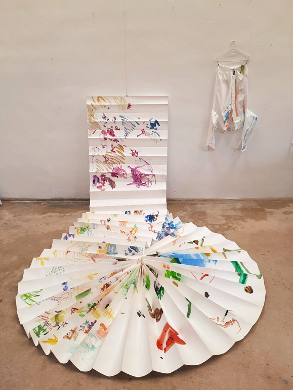 Afbeelding met muur, kunst, overdekt, jurk
Door AI gegenereerde inhoud is mogelijk onjuist.