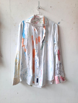 Afbeelding met Kledinghanger, kleding, mouw, textiel

Door AI gegenereerde inhoud is mogelijk onjuist.