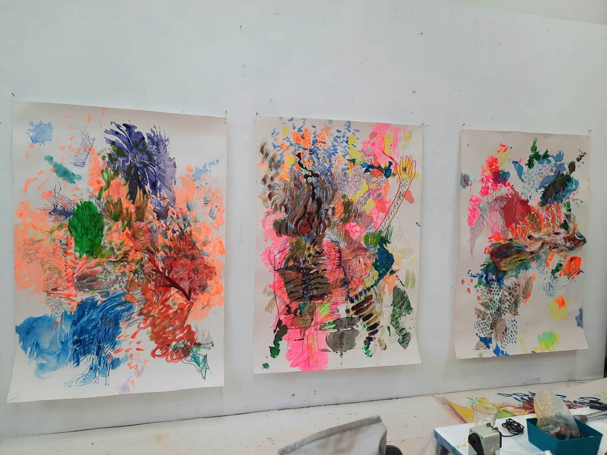 Afbeelding met verven, verf, Schilderverf, Moderne kunst

Door AI gegenereerde inhoud is mogelijk onjuist.