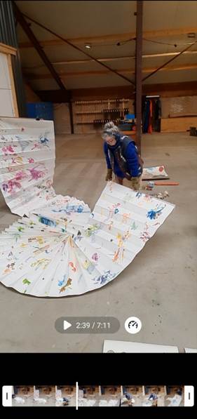 Afbeelding met tekst, schermopname, kunst, overdekt

Door AI gegenereerde inhoud is mogelijk onjuist.