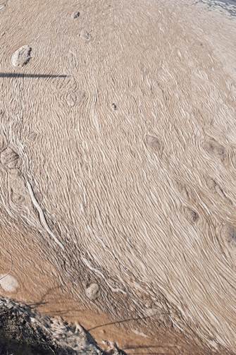 Afbeelding met buitenshuis, grond, berg, natuur

Door AI gegenereerde inhoud is mogelijk onjuist.
